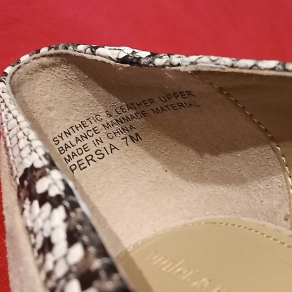 Violet & Red Snakeskin Wedges. NWOT. Never Been Worn. PERSIA Size 7M. - Picture 9 of 16